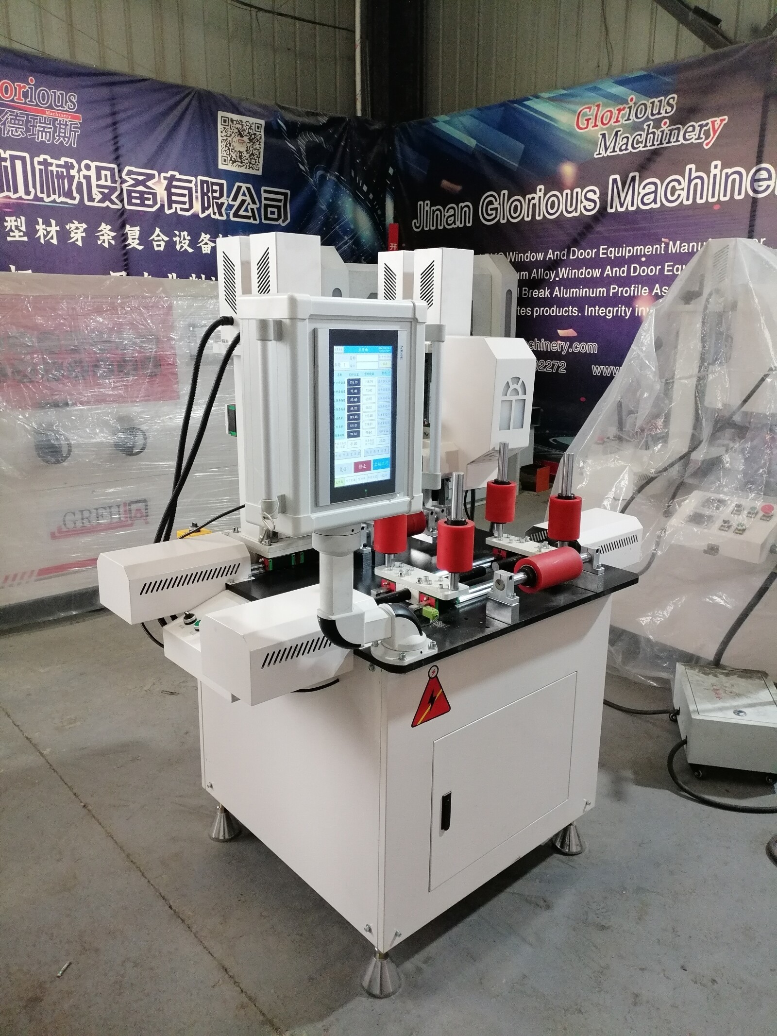 數(shù)控技術(shù)在鋁型材加工中滿足復雜形狀需求的方式